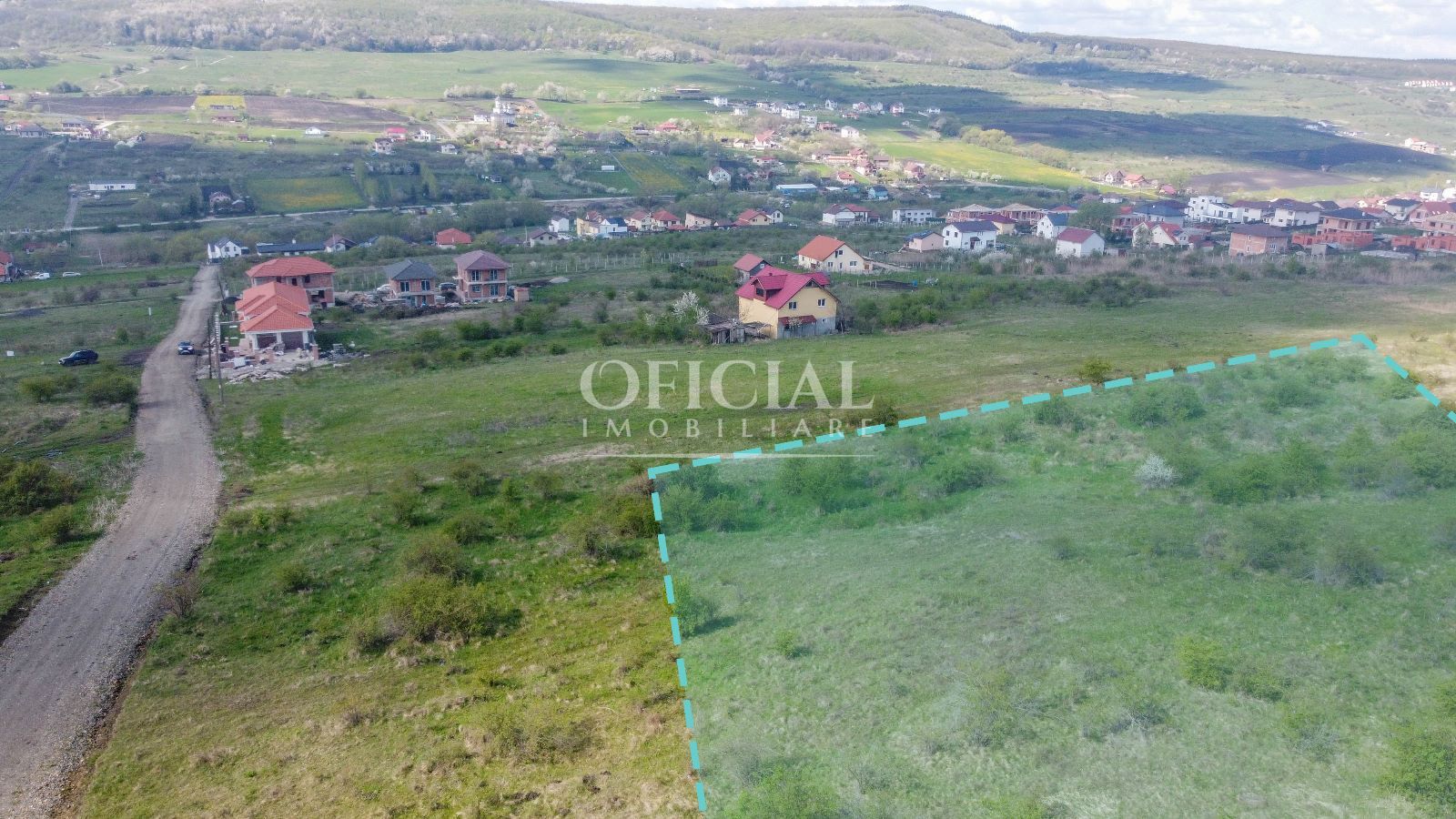 Teren | Inravilan | 864 Mp | Drum acces 197 m2 |  Chinteni - Poză 3