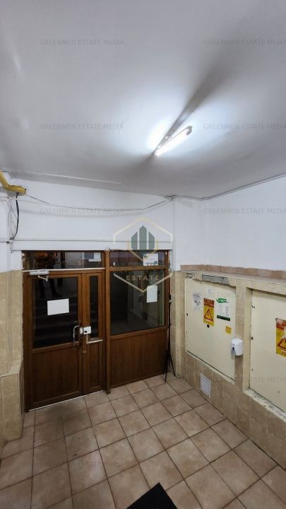 Garsoniera decomandata, bloc din 1982 reabilitat termic, Piata Muncii Baba Novac - Poză 17