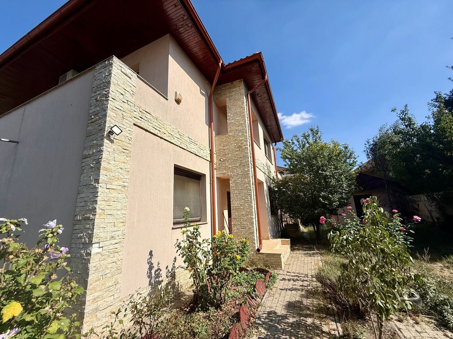 Vila 6 Camere de Vanzare I Mogosoaia - Poză 44