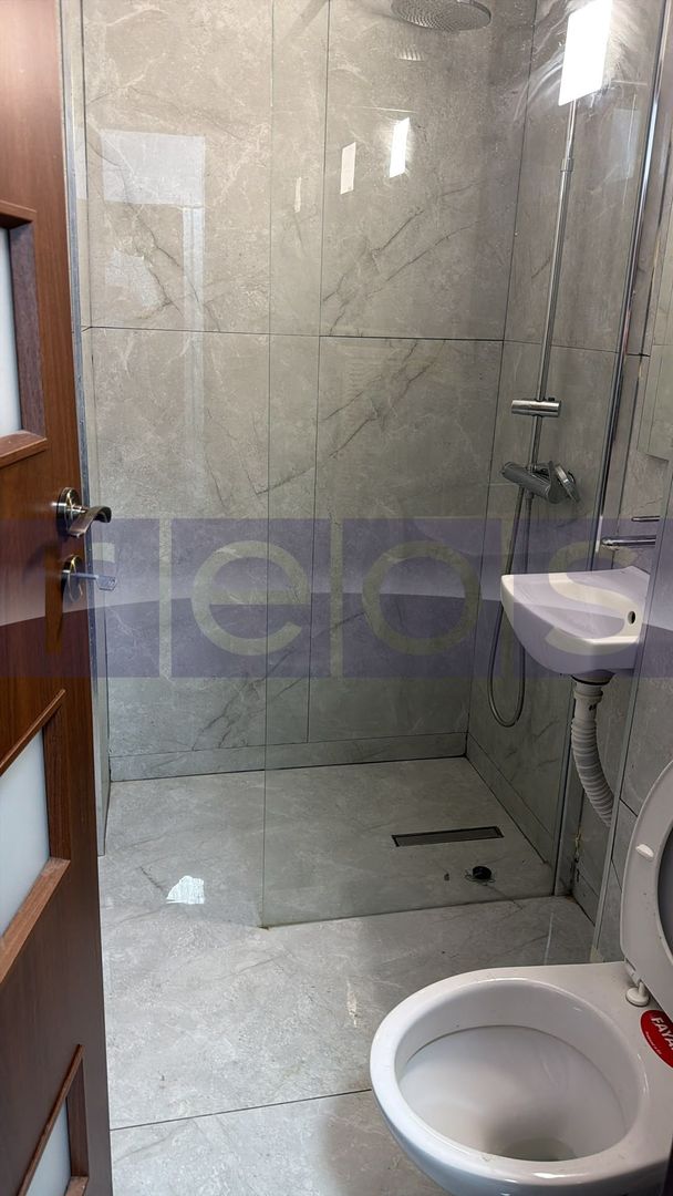 VANZARE 4 CAMERE DECOMANDAT VITAN MALL - Poză 9