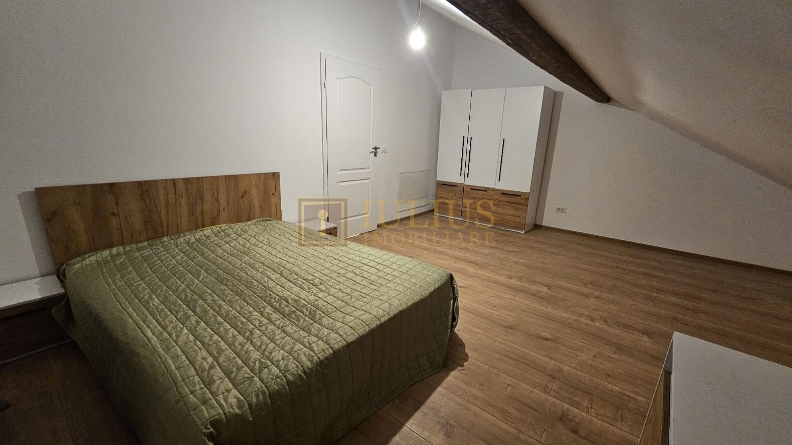 1/2 duplex spatios , spatiu verde generos, locuri de parcare-Mosnita - Poză 20