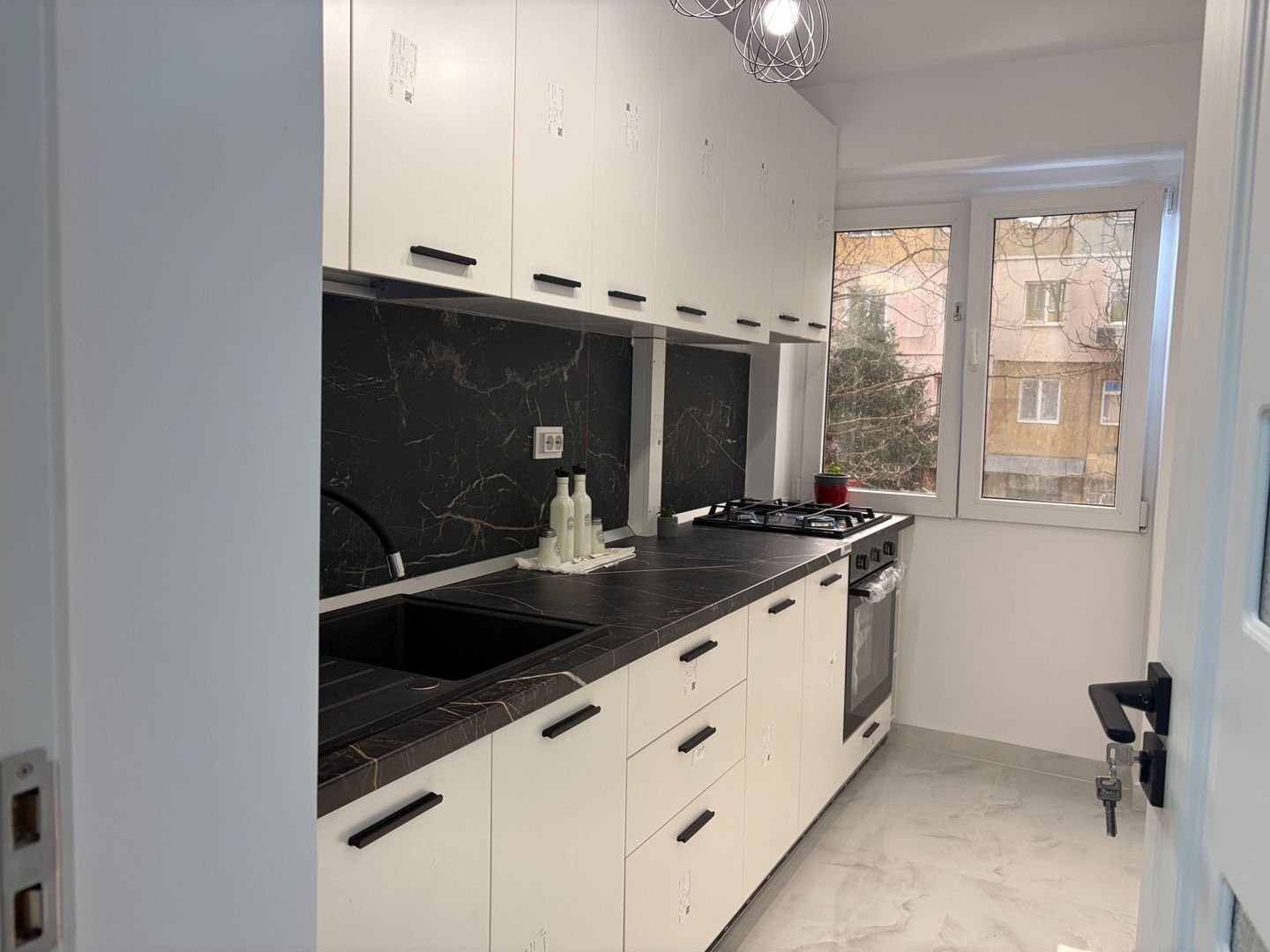 Apartament renovat cu doua camere, Brancoveanu, 80.000€ - Poză 4