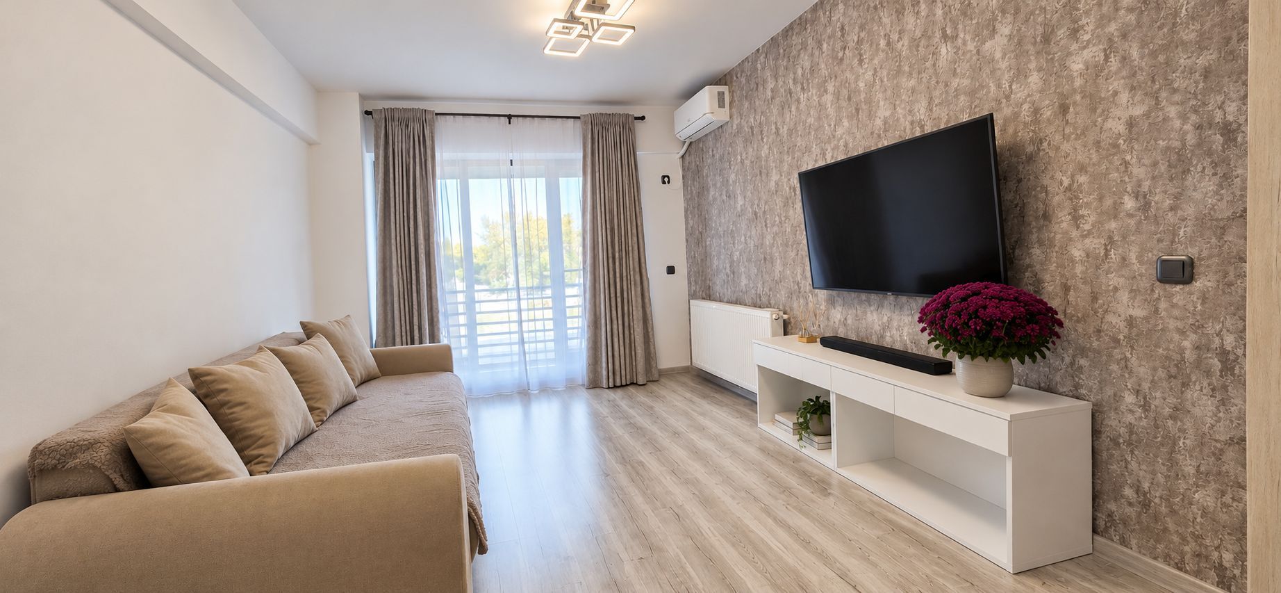 Apartament 2 camere decomandat | bloc 2019|  2balcoane | mobilat - Poză 1