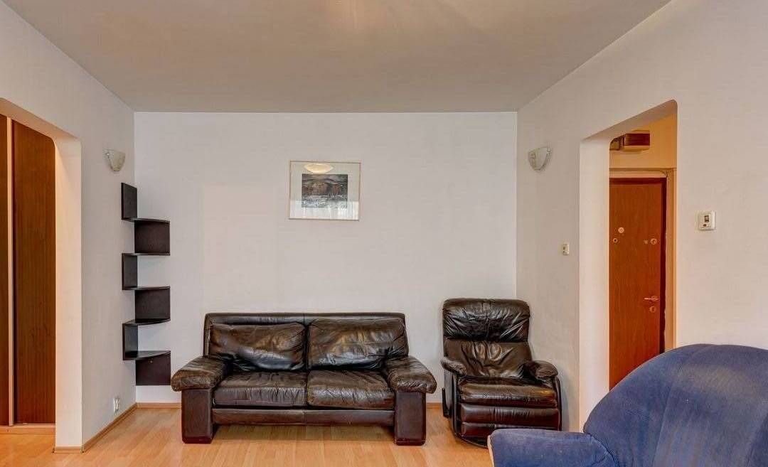 Închiriere 2 camere | etaj 2 | metrou  Drumul Taberei - Poză 2