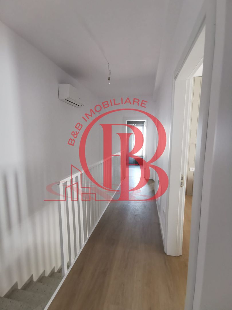 Vila  de tip duplex 4 camere Pompa Caldura Titan Pallady - Poză 11