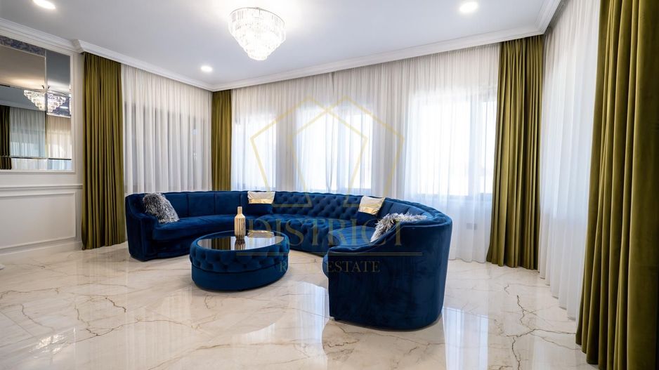 Vilă de LUX cu piscină, 278 mp utili și teren de 1.780 mp I Sag - Poză 2