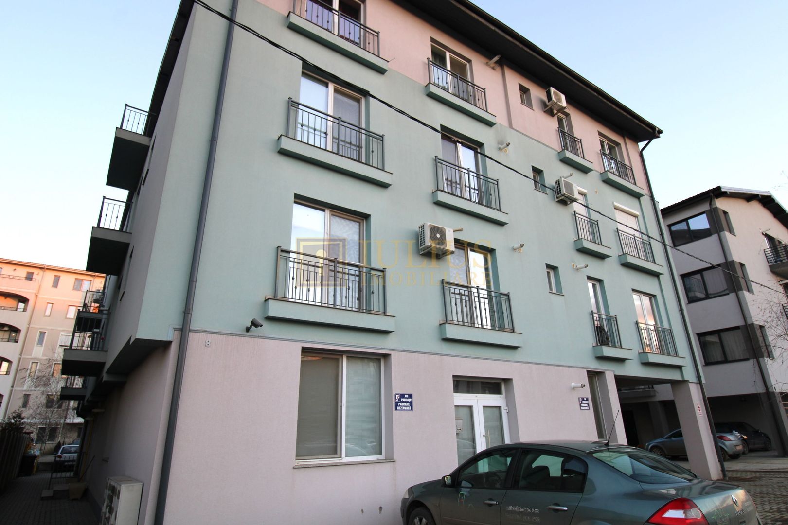 Spatios, mobilat modern, centrala proprie, zona Girocului/Esso. - Poză 17