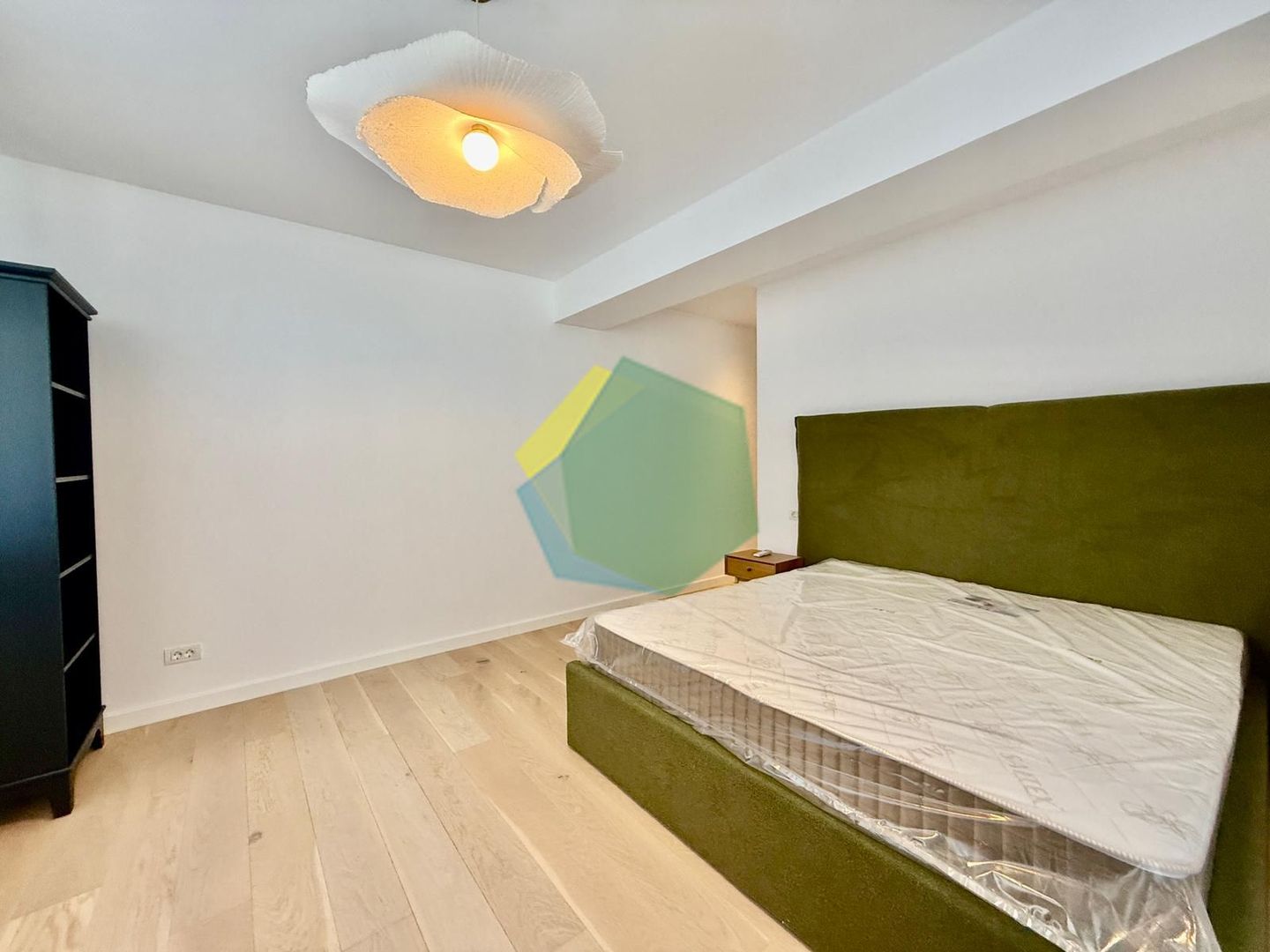 Vilă Premium în Corbeanca | Terasă Spațioasă & Curte Amenajată - Poză 20
