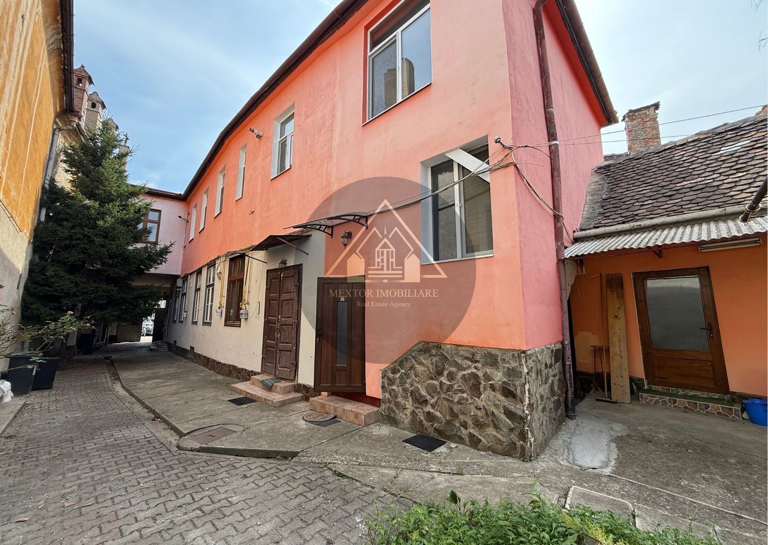 Apartament 3 camere, Mediaș - Poză 2