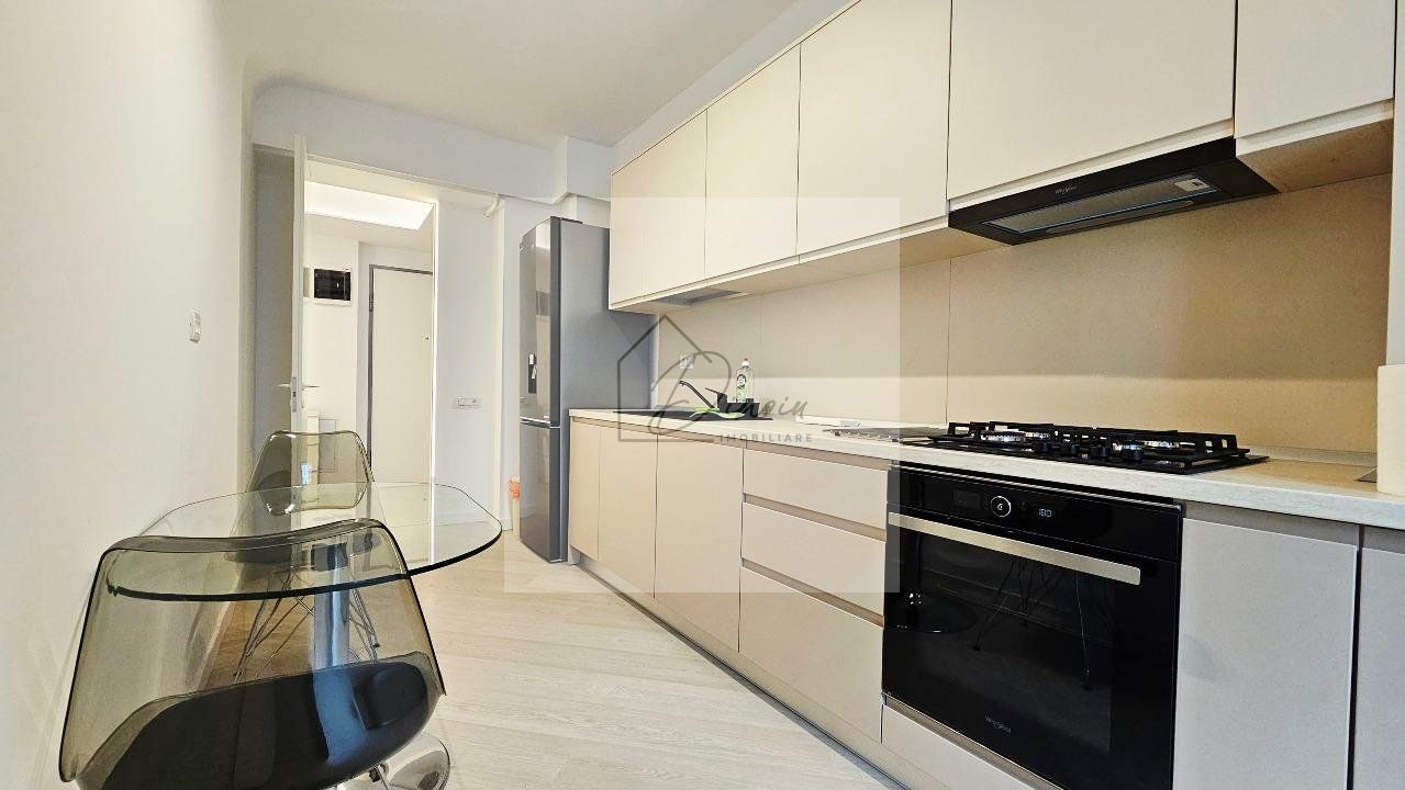 Apartament 2 camere decomandat Cortina North PARCARE INCLUSA - Poză 8