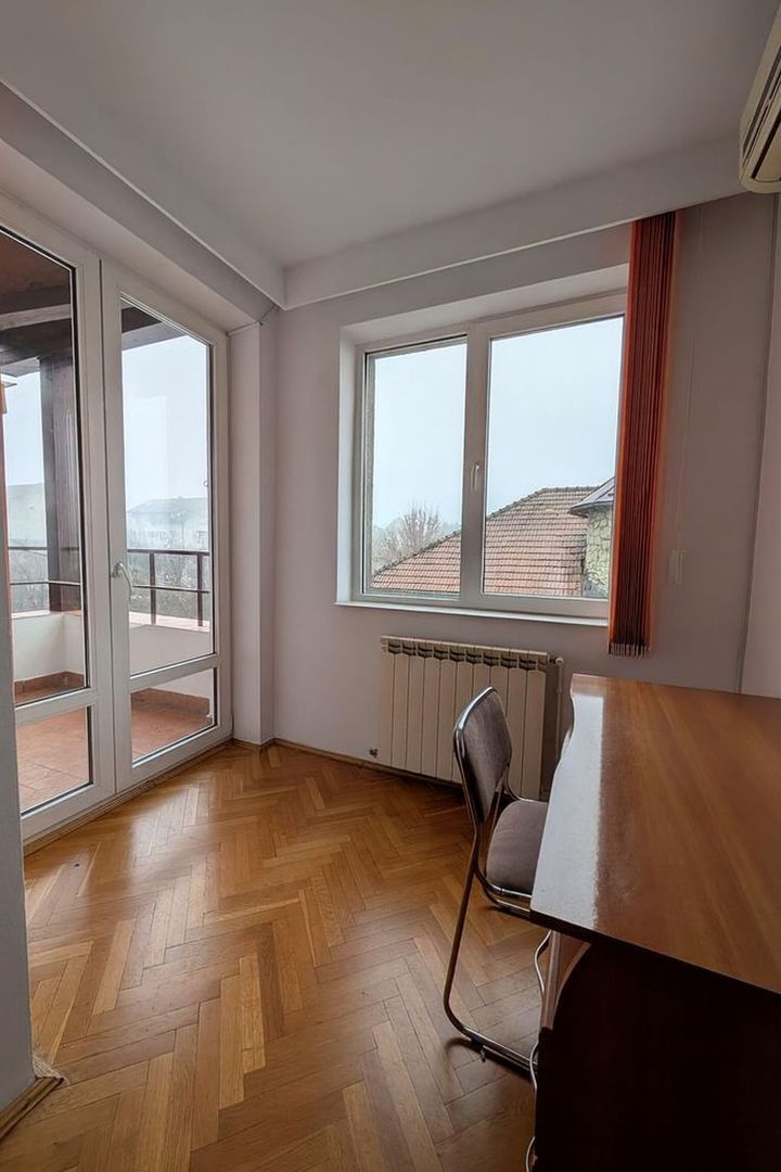 Apartament spatios cu 3 camere, Cart. Andrei Muresanu - Poză 6