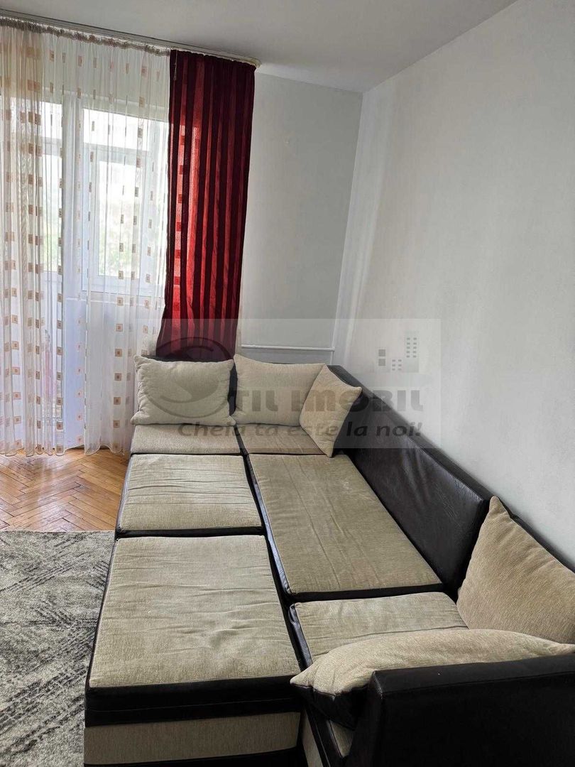 Închiriez apartament cu 2 camere Podu Ros 450 euro - Poză 8