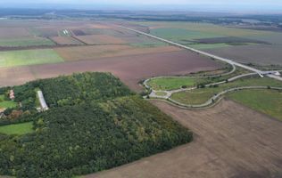 27 ha Teren intravilan pe A3 cu destinatie centru logistic