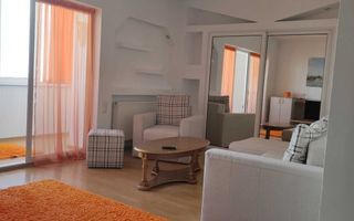 Apartament 3 camere - 13 Decembrie - Poză 1