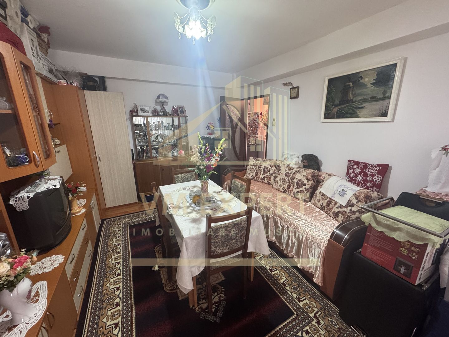 APARTAMENT 2 CAMERE ETAJ 4 VISOI CAMPULUNG - Poză 10