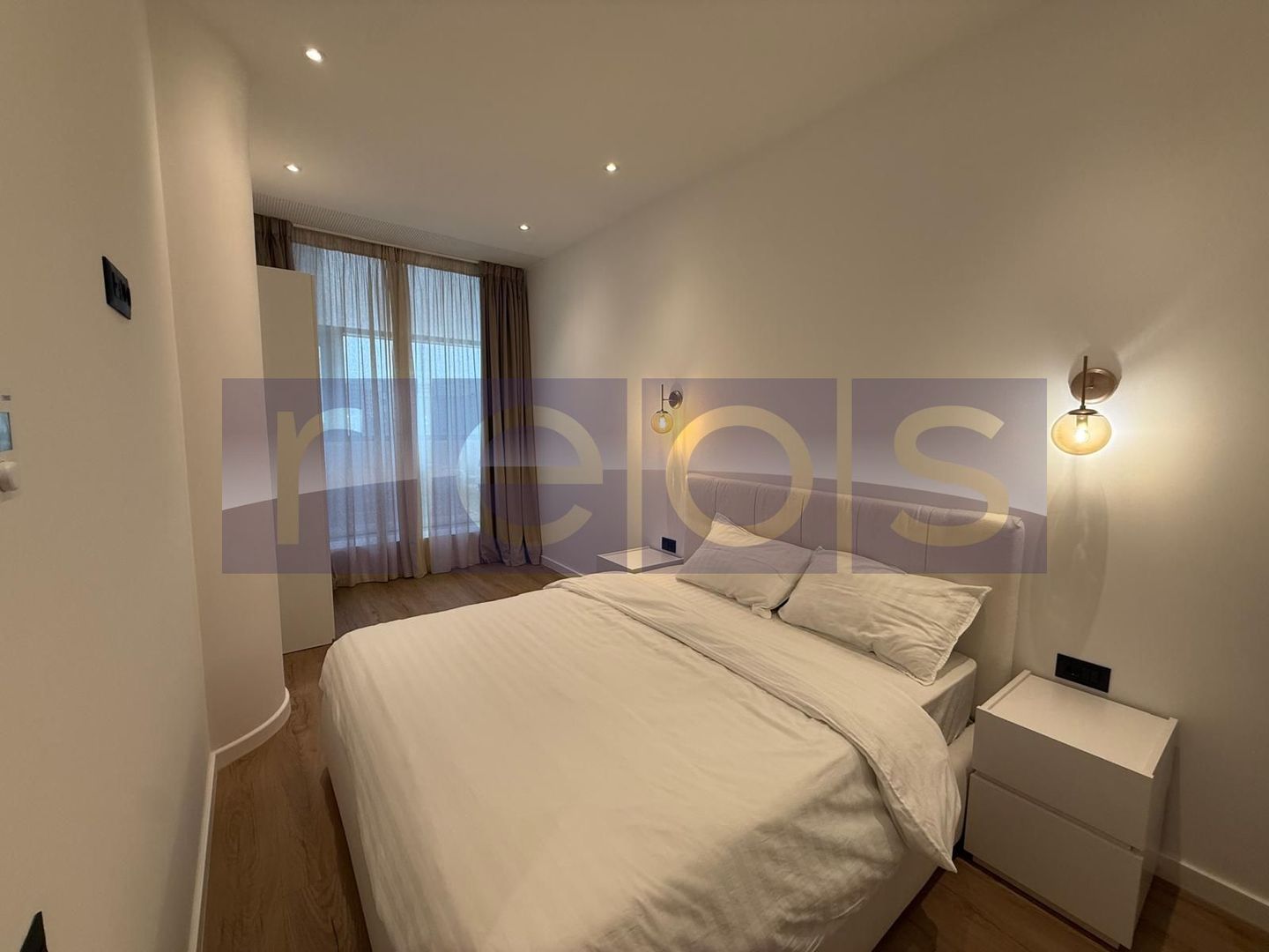 INCHIRIERE 4 CAMERE | ONE NORTH LOFT | MOBILAT SI UTILAT LUX | LOC PARCARE | - Poză 17