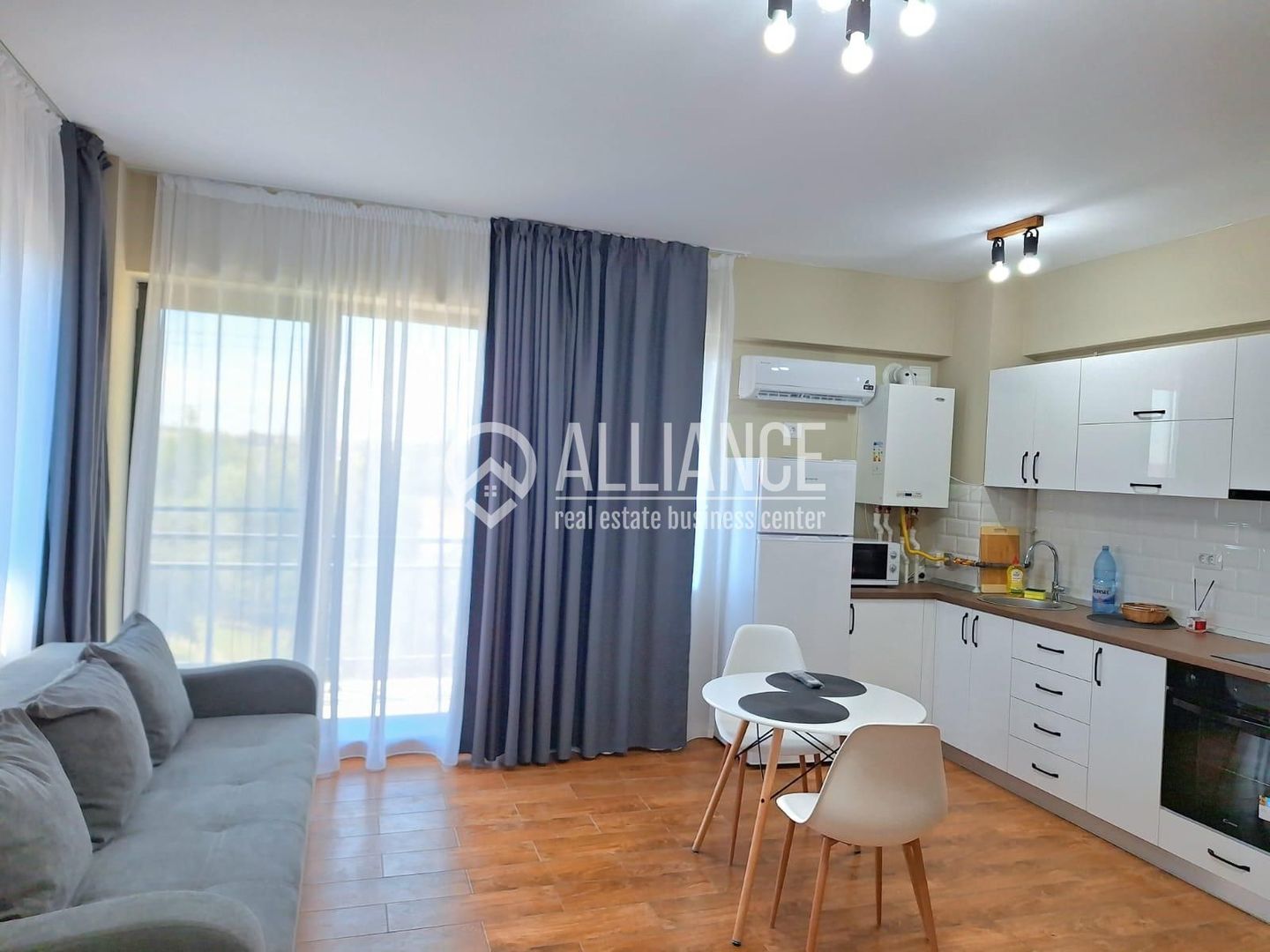 Mamaia Nord(cod04)-Garsoniera confort 1 mobilata-utilata - Poză 1