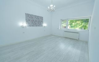 Apartament de inchiriat, 137 mp, central, curte proprie - Poză 8