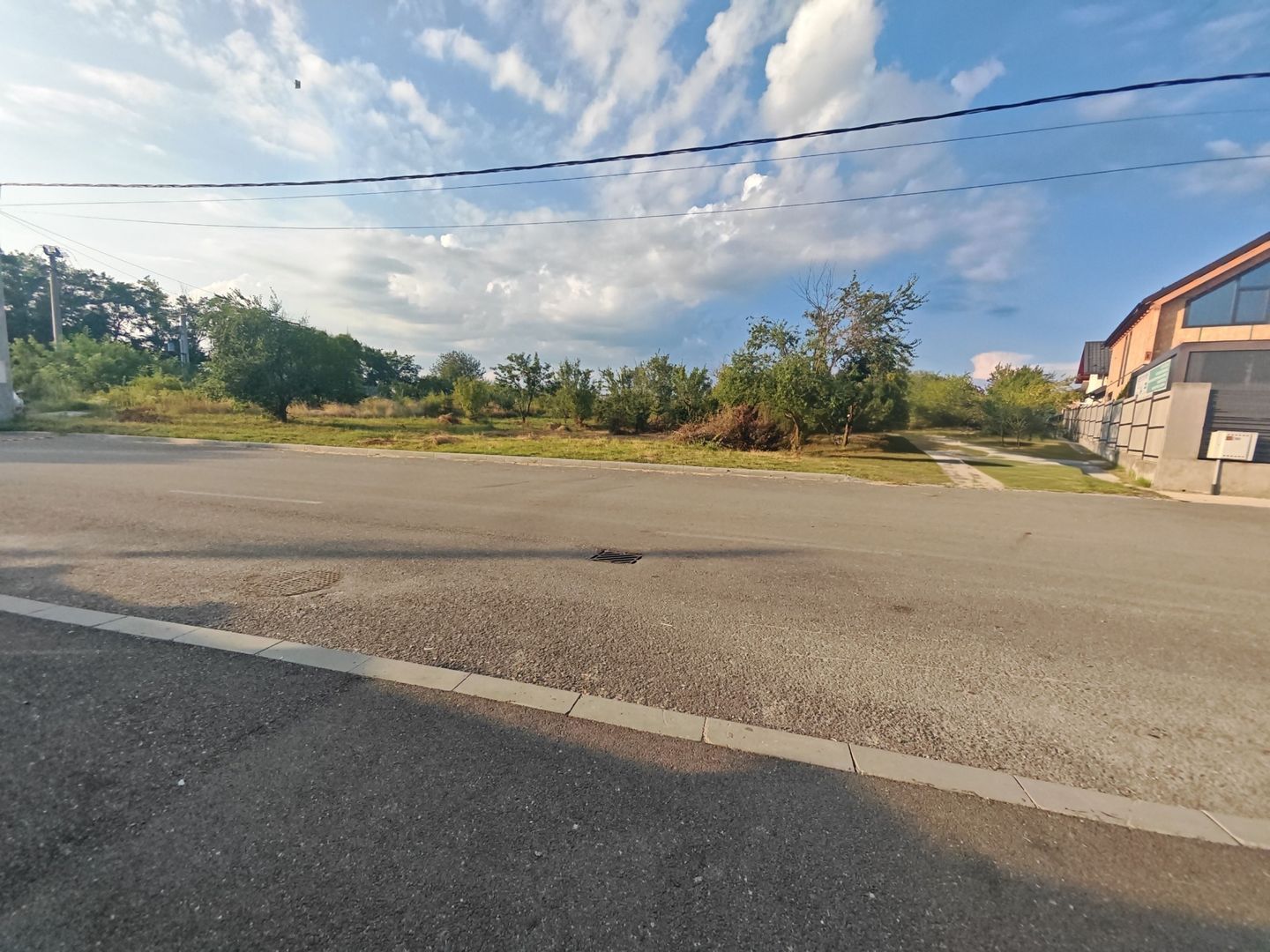 Teren intravilan 1.600 mp Mioveni – Zona Pruni - Poză 3