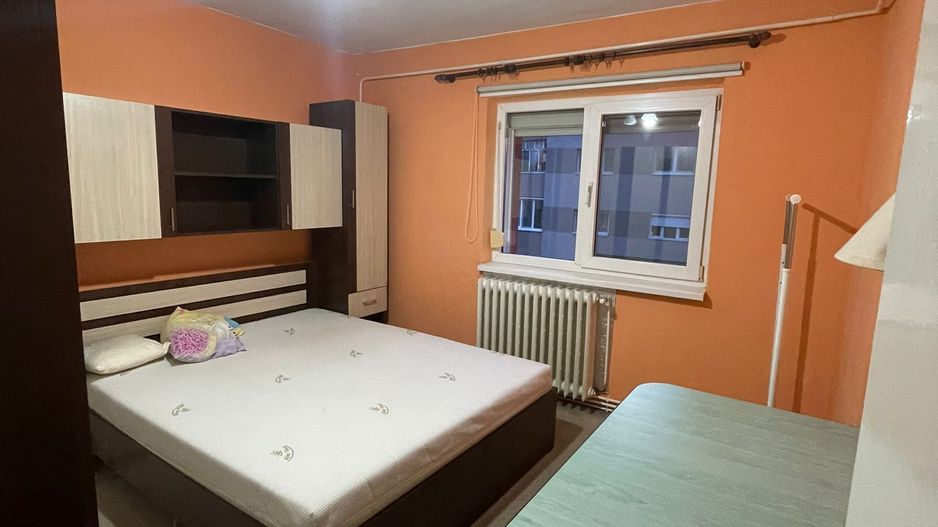 Apartament cu 2 de inchiriat camere Alba Iulia - Poză 2