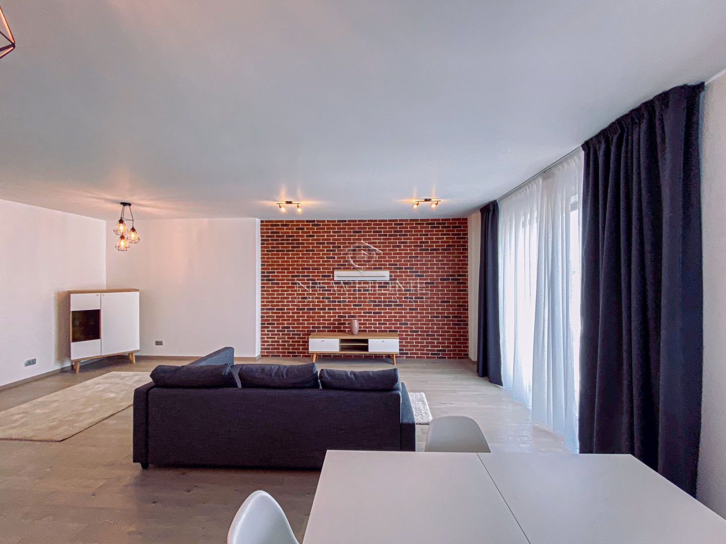 Apartament 2 camere, zona Iulius Mall Fsega, 70 mp, loc de parcare - Poză 11