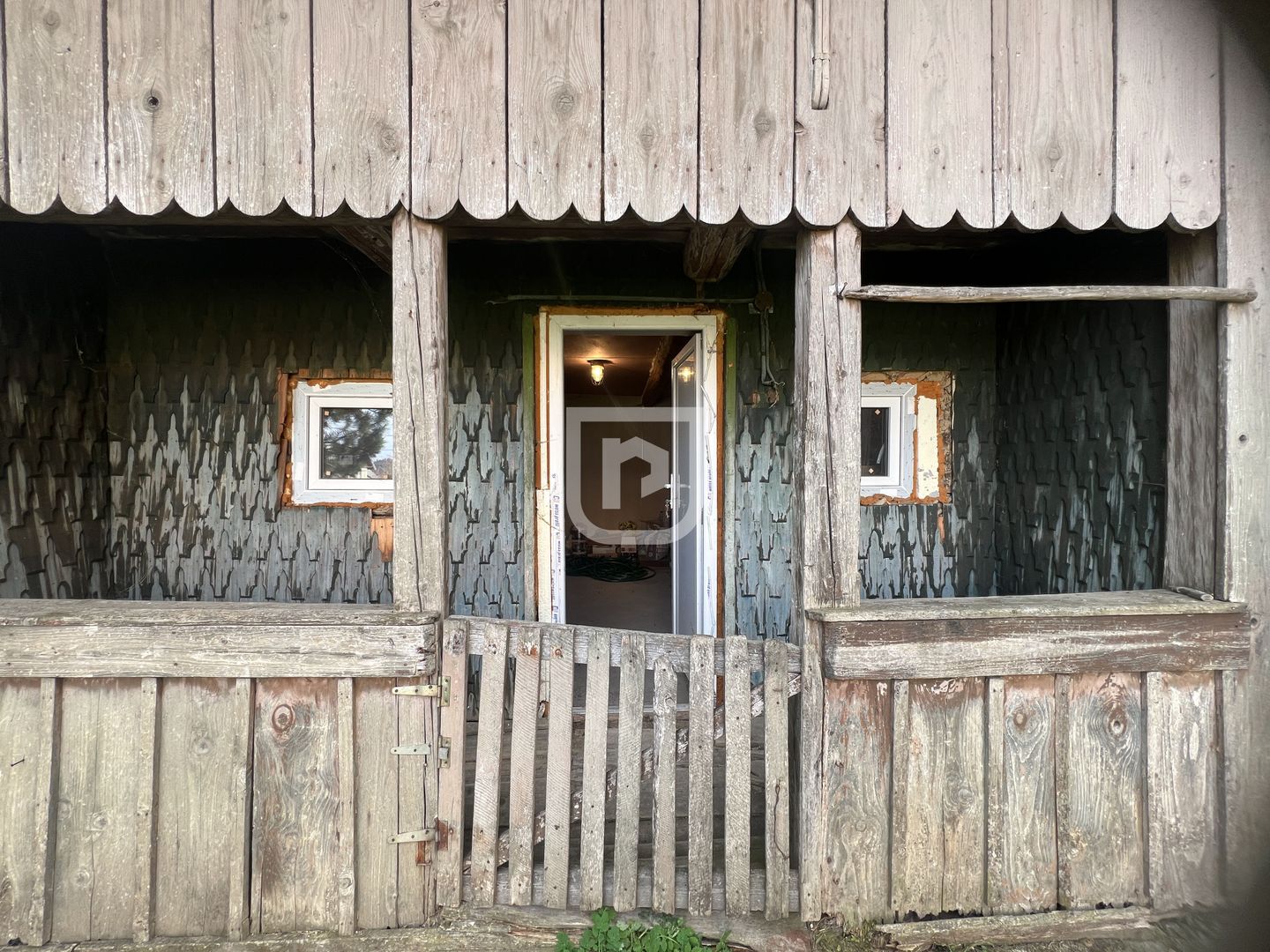 Casa din barne cu 3 dormitoare si pardoseala Gura Humorului - Poză 20