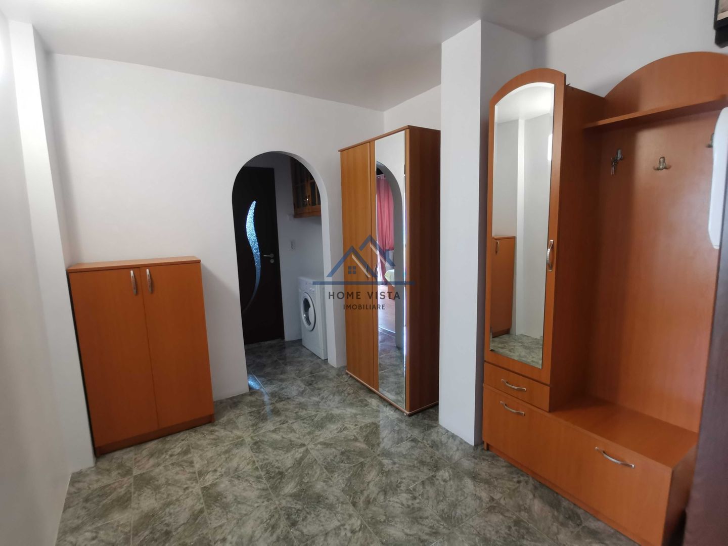 Prima Închiriere | Ap. 2 Camere Zona Vlaicu Vodă - Poză 3