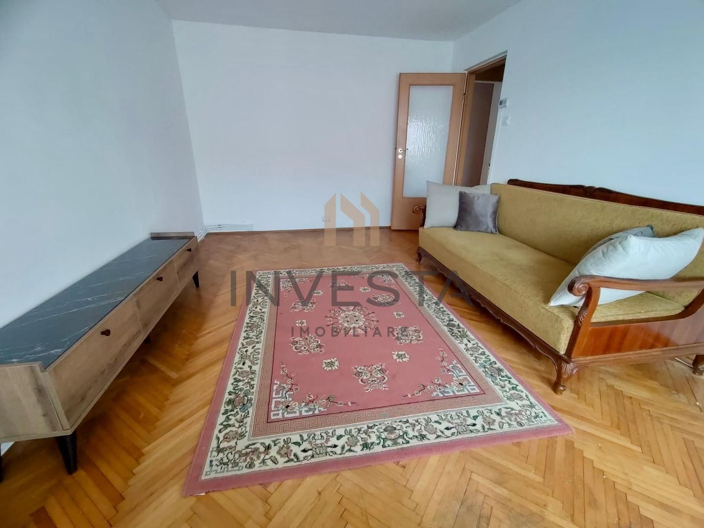 Apartament cu 4 camere decomandate, bd. Titulescu. - Poză 5