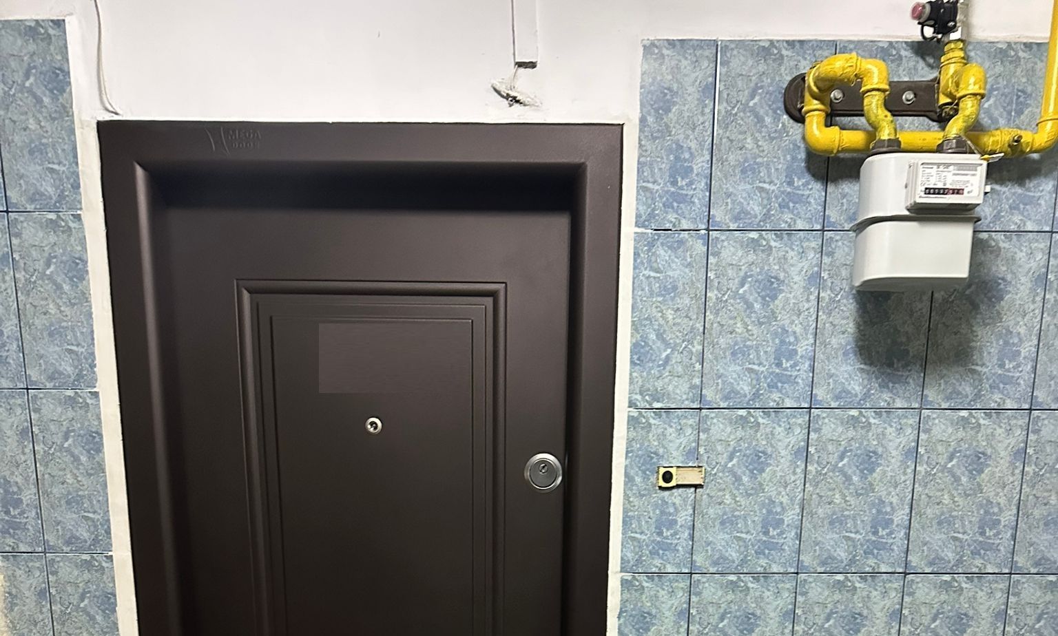 Apartament 3 camere, Decomandat. Bld. Al. Obregia, zona Vatra Dornei. - Poză 2
