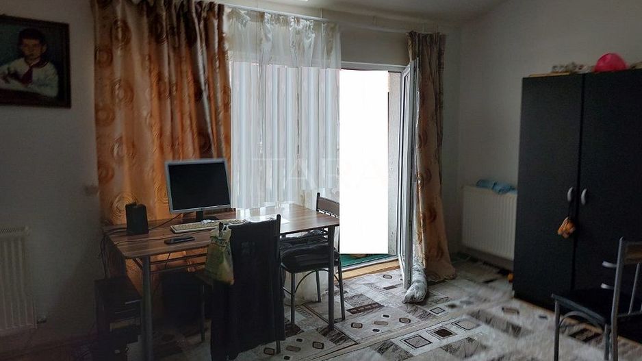 Vand apartament cu 1 camera in Floresti. - Poză 3