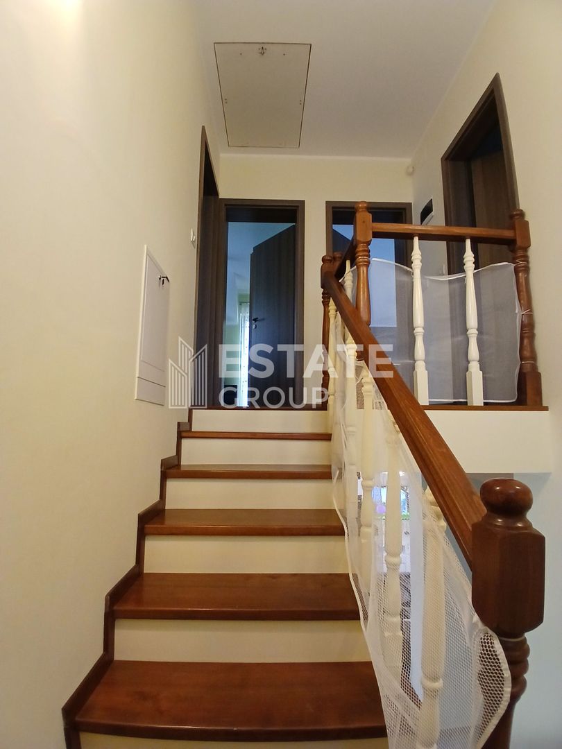 Casa individuala cu 4 camere in Dumbravita - Poză 6