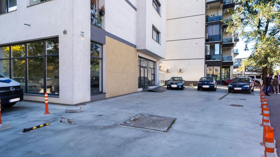 Spatiu Comercial | Militari-Uverturii-Apusului 280mp, vitrina 37 mp, - Poză 1