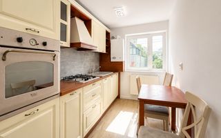Vânzare apartament 2 camere, decomandat, etaj 1, tip vilă, parcare - Poză 5