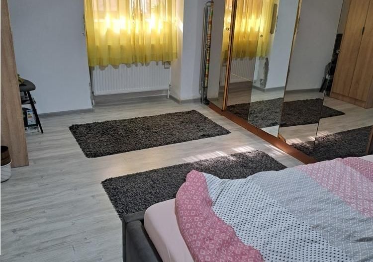 Apartament 2 camere Piata Traian - la curte cu centrala - Poză 3