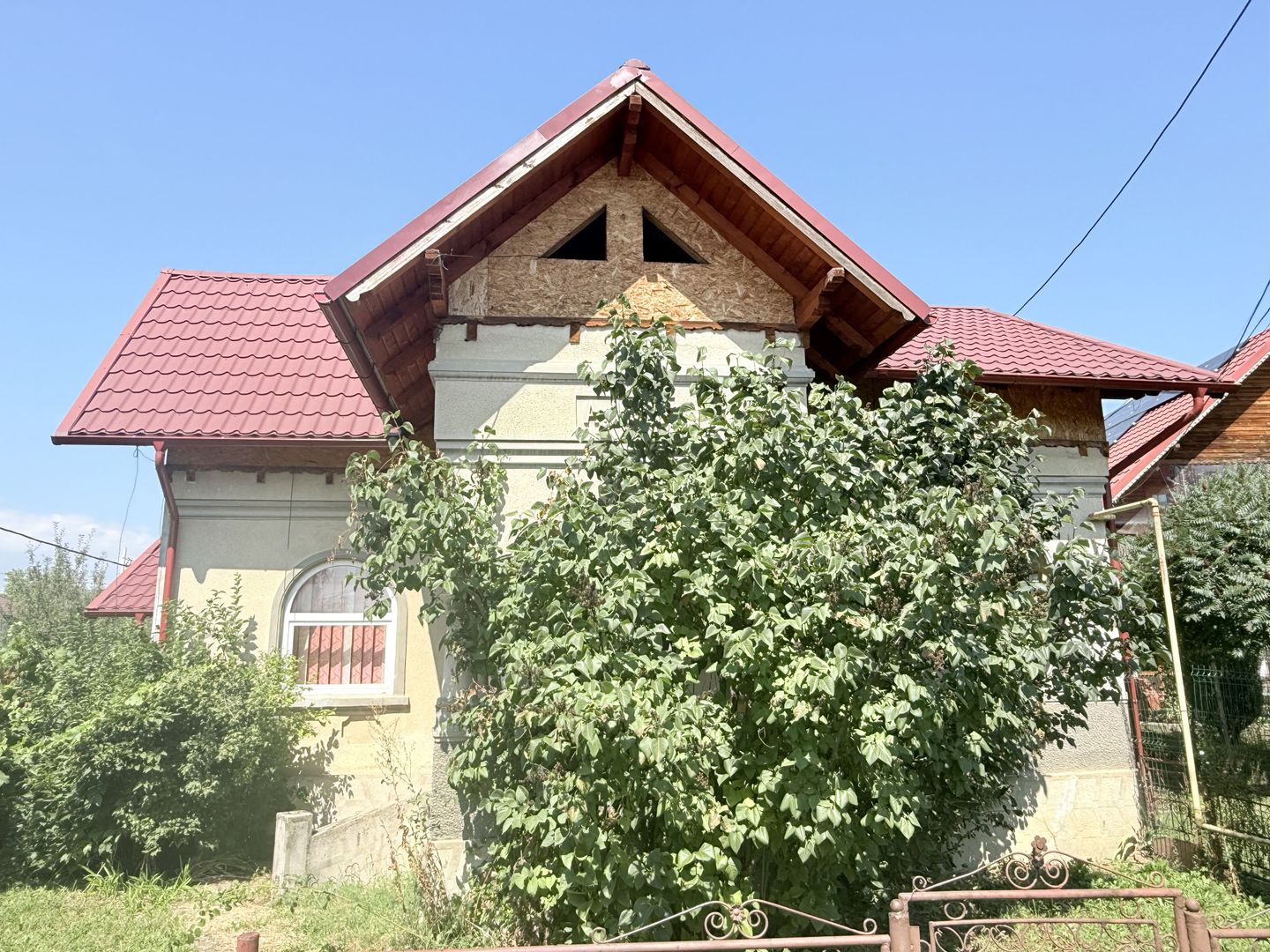 Casa interbelică cu arhitectură deosebită+Anexa și teren 1570 mp - Poză 26
