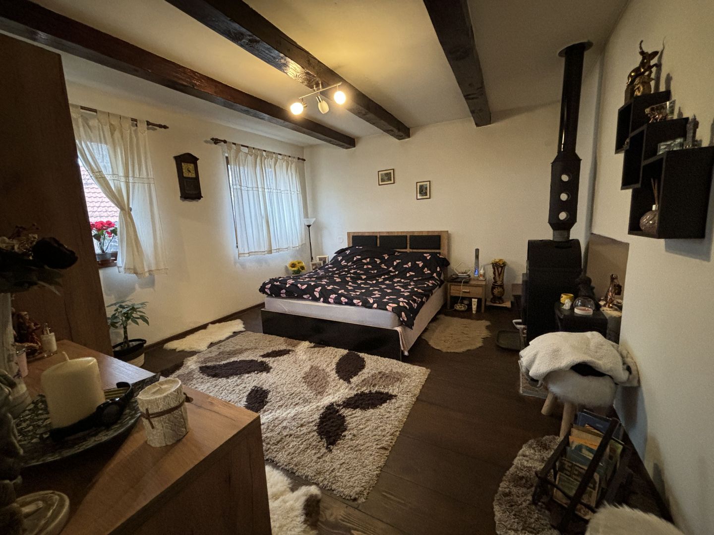 Două case de vânzare cu teren 1800 mp Dobolii de Sus - Poză 3