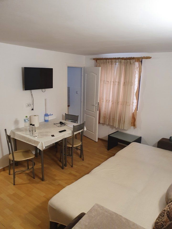 Garsoniera in vila - Poză 6