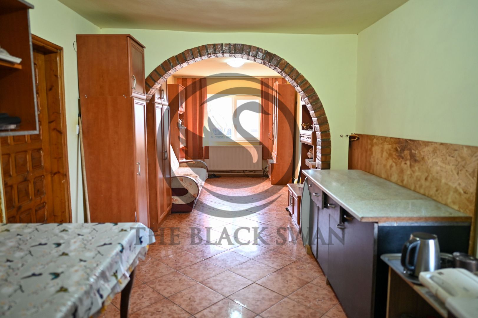 Casa cu 7 camere de vanzare | Zona Centrala, Baicoi | Comision 0% - Poză 12