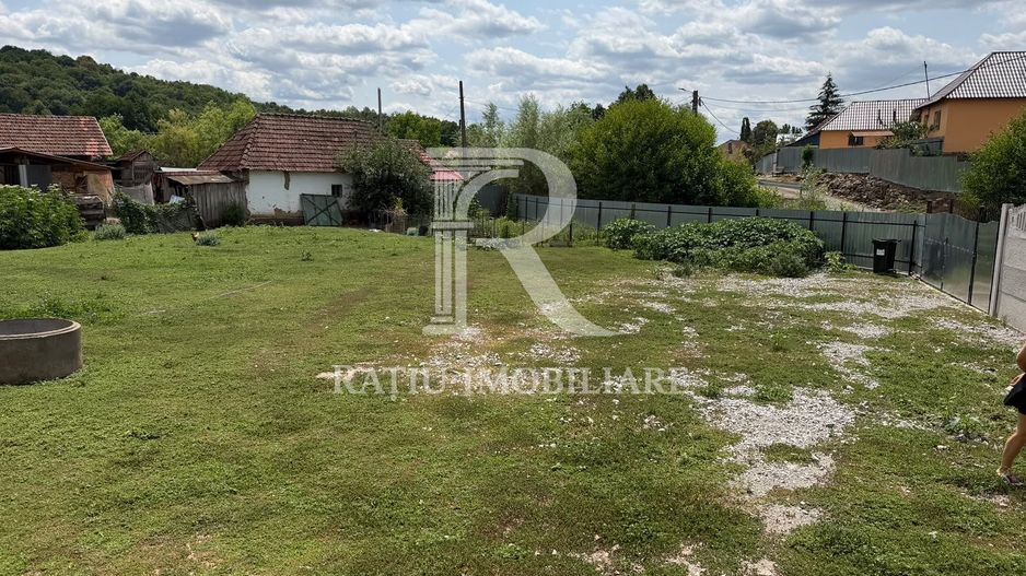 Casa cu anexe | Stracos | Bihor - Poză 2