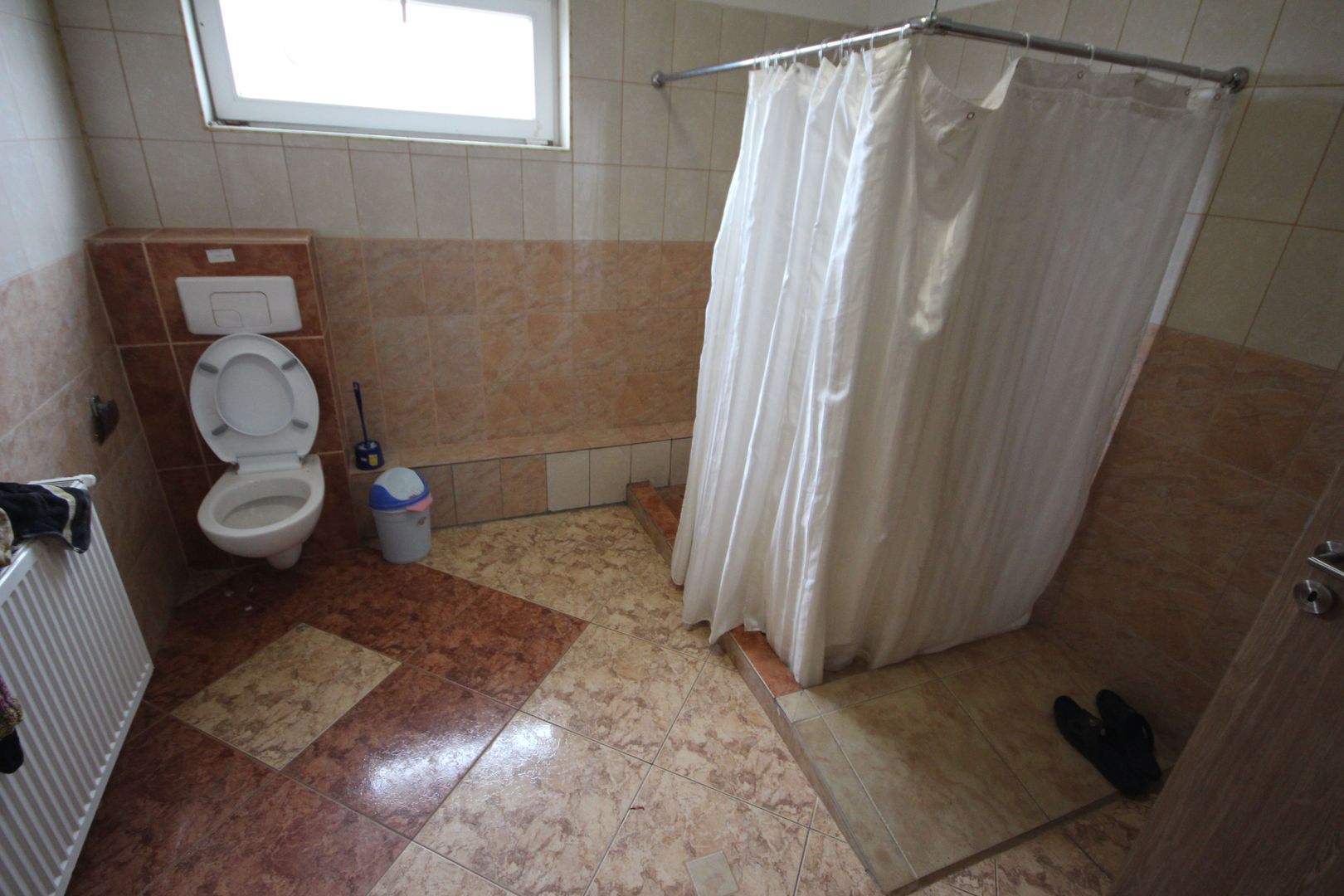 Vila  destinatie camin batrani - Poză 27