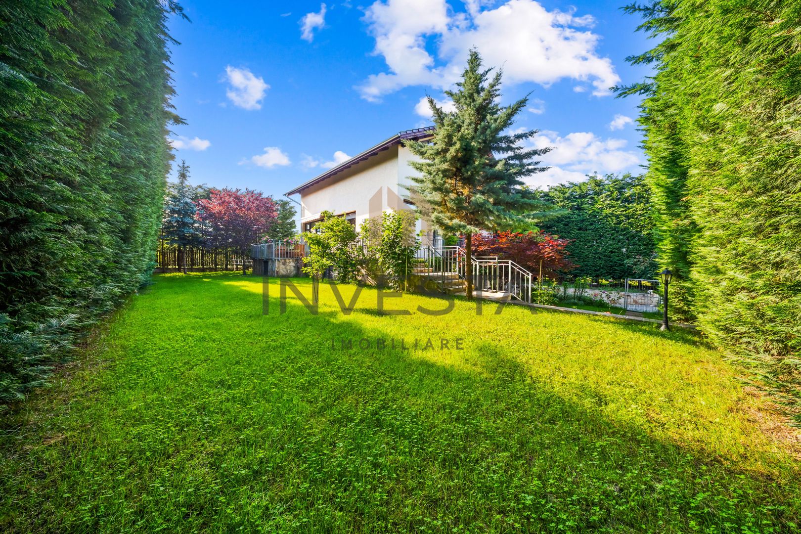 Casa individuala premium cu mansarda si gradina in Faget - Poză 2