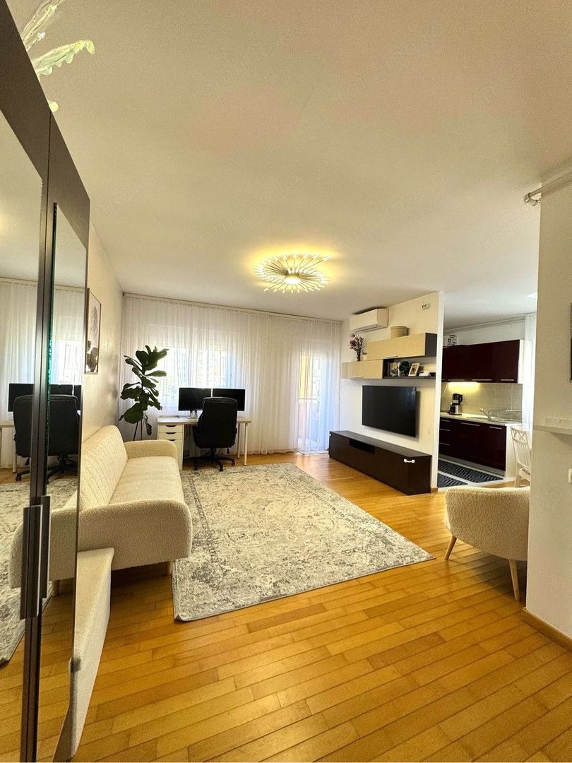 APARTAMENT 3 CAMERE ZONA  ARADULUI - Poză 1