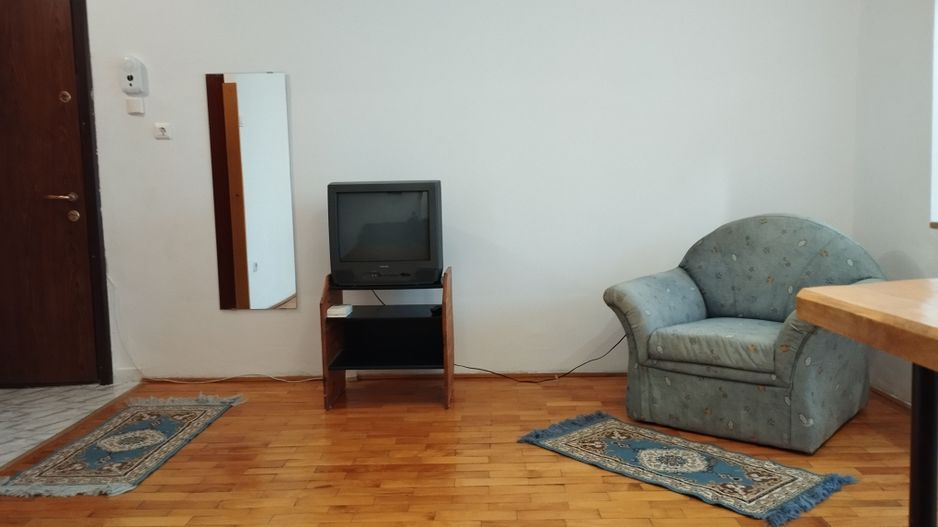Garsoniera zona Spitalul Judetean - Poză 7