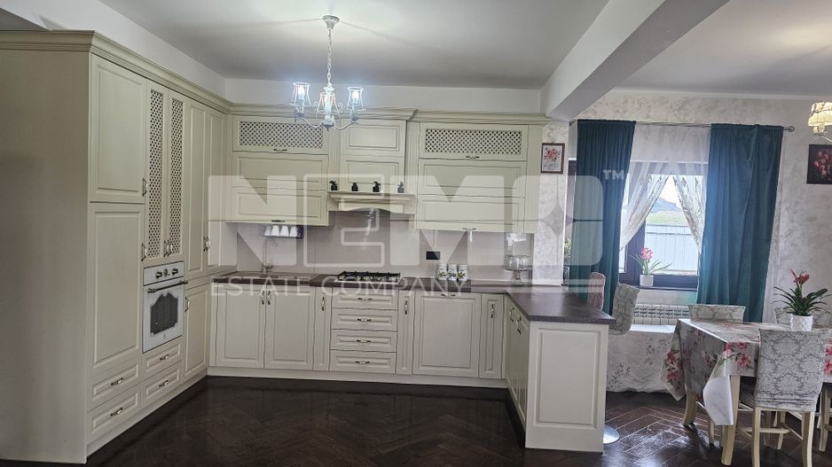 Casa Horodnic | 60 Ari | Strada Principal - Poză 1