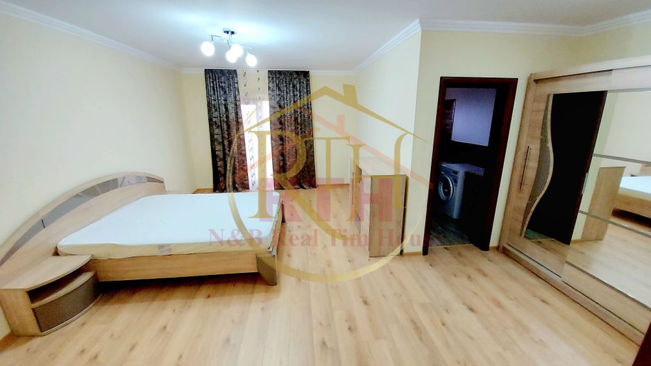 Oferim spre inchiriere casa-duplex cu 4 camere,3 bai,Dumbravita,aproape de Lidl - Poză 12