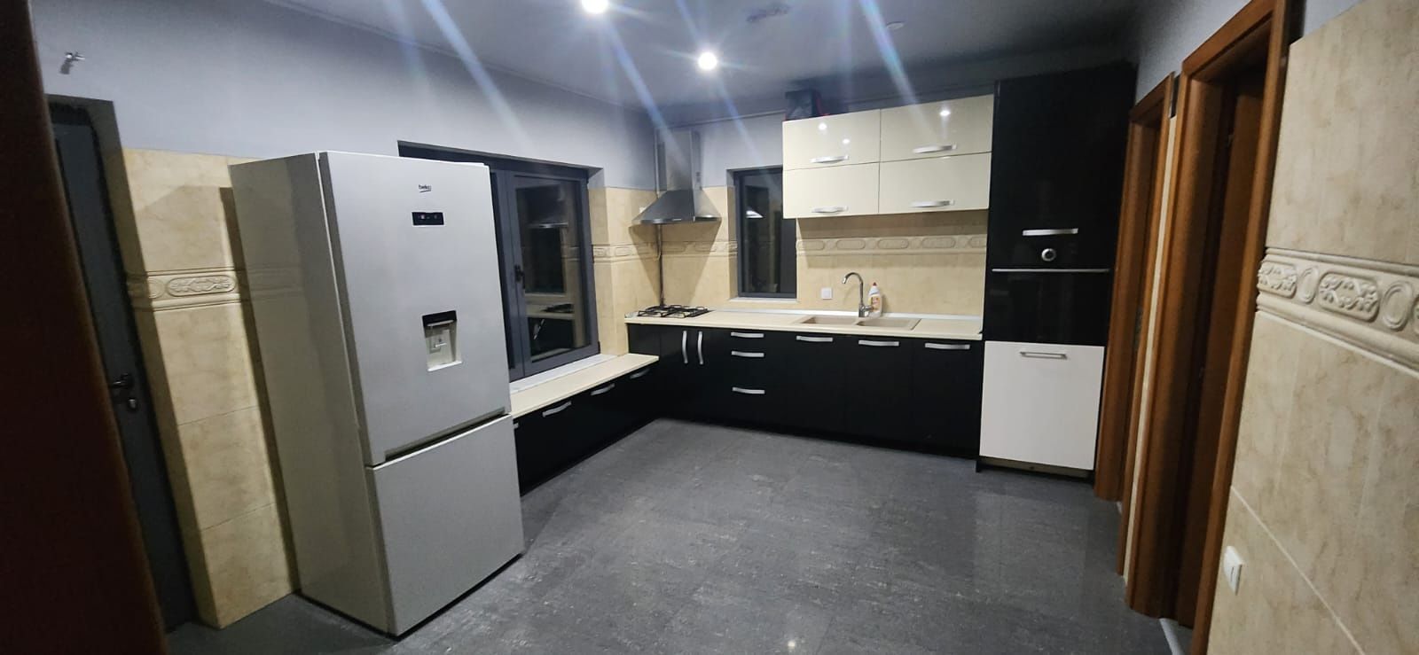 Vila de inchiriat  -Otopeni - Poză 4