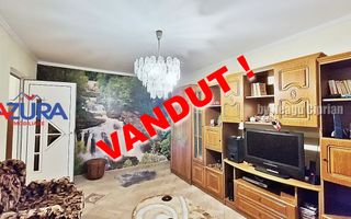 Vanzare apartament 3 camere, Banat - Poză 1