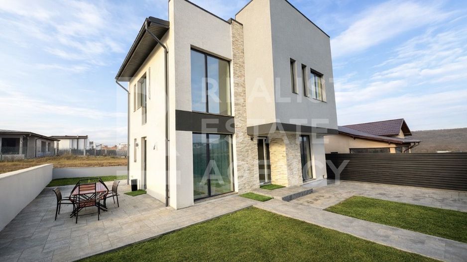 Casă de vânzare în Rediu, Iași | P+1E | 113,55 mp utili, teren 515 m - Poză 1