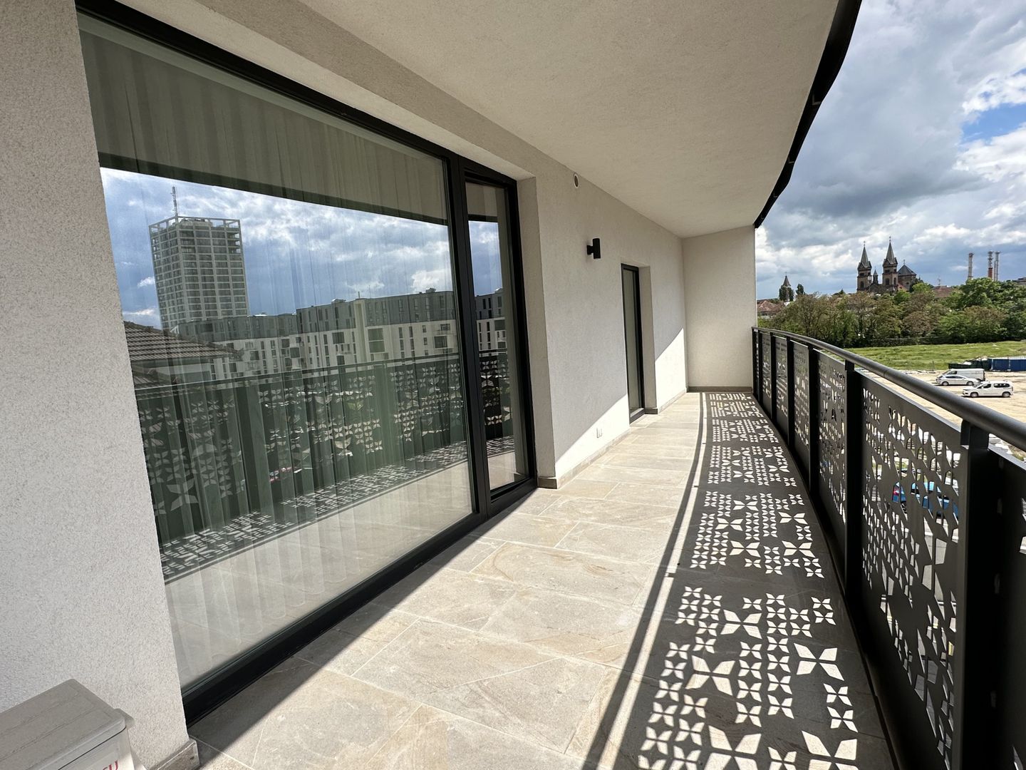 Apartament bloc nou 3 camere - parcare subterana - Poză 5