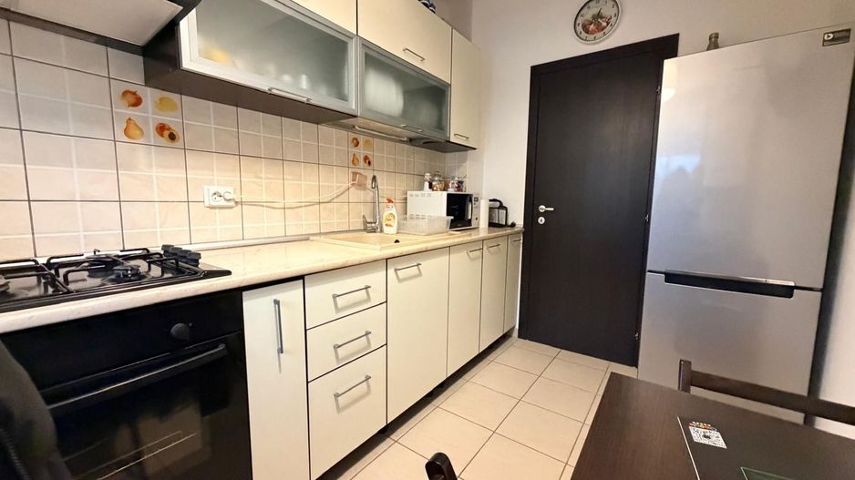 Apartament cu doua camere la vanzare - Poză 6